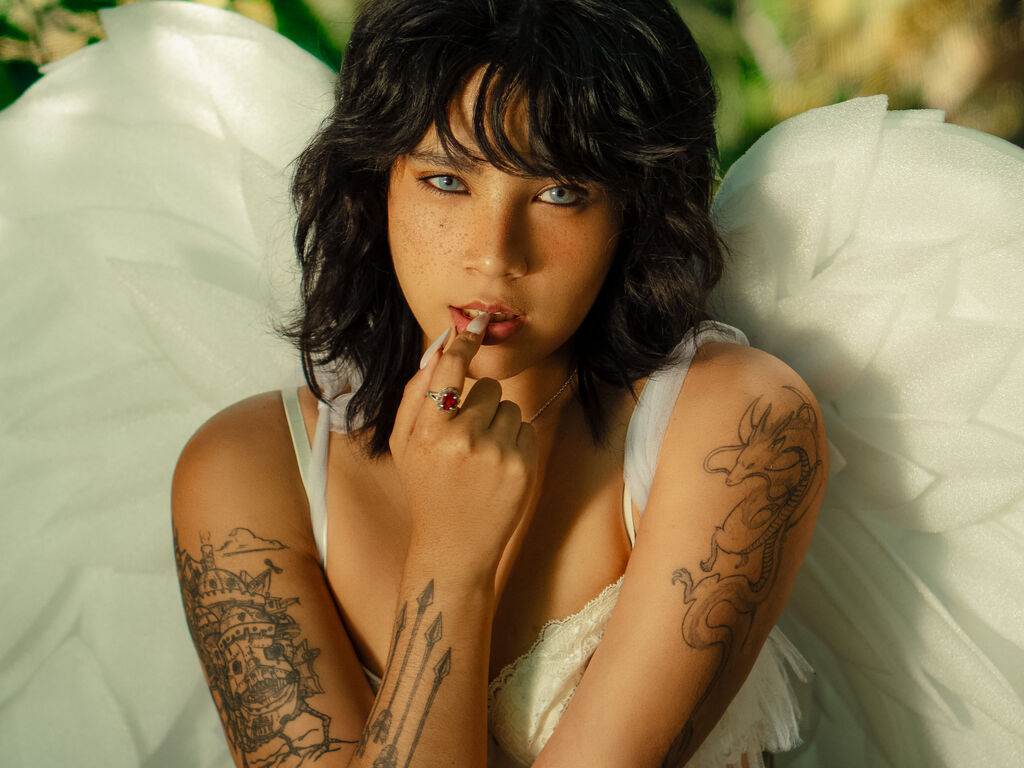 Live stream model AlexiaBanner