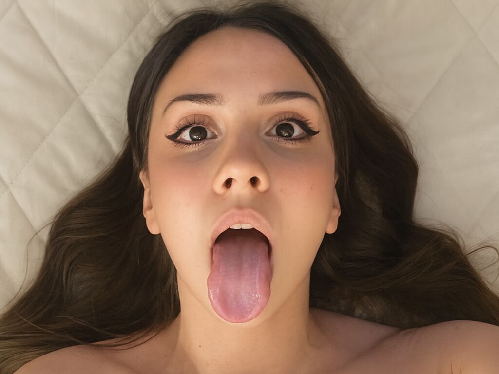 Live stream model AliceFortuna