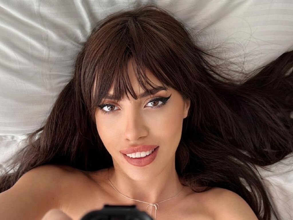 HD photo of Ana