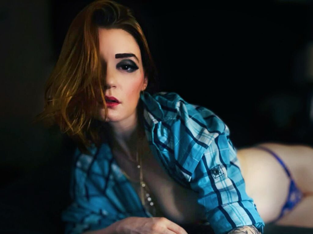Live stream model CordiliaRose