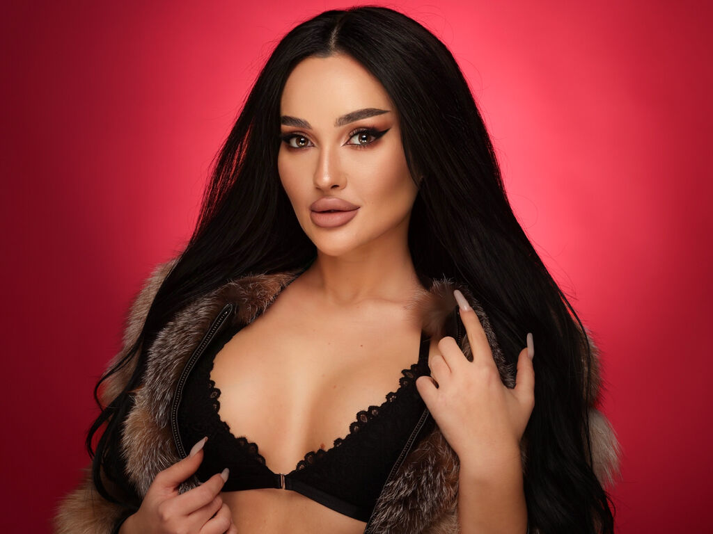 Live stream model IvonaHills