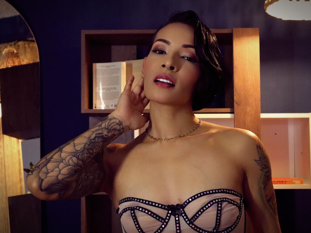 Live stream model LadyRussell