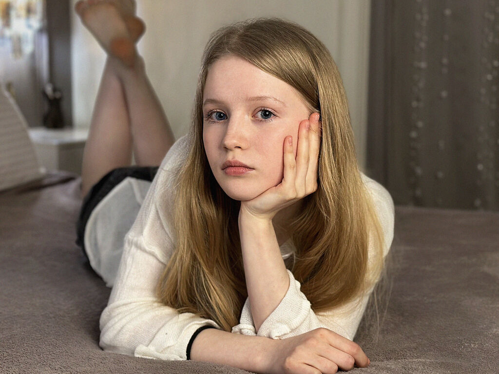 Live stream model LilianHoward