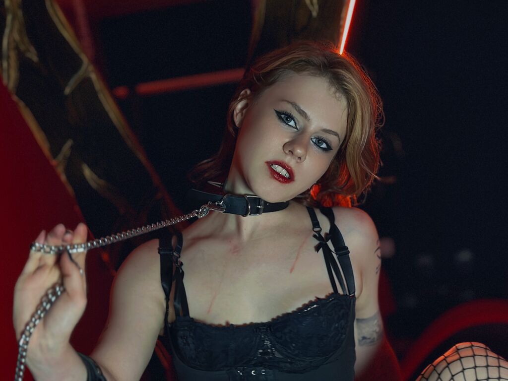 HD photo of MiaReys