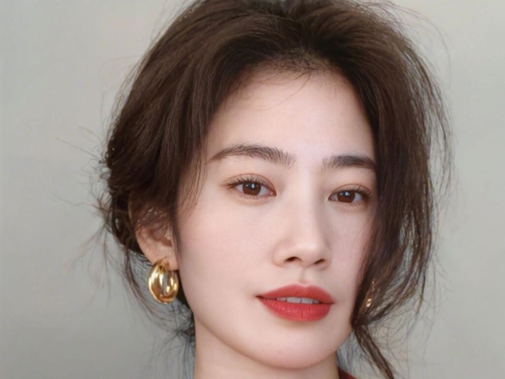 Live stream model Primerosa